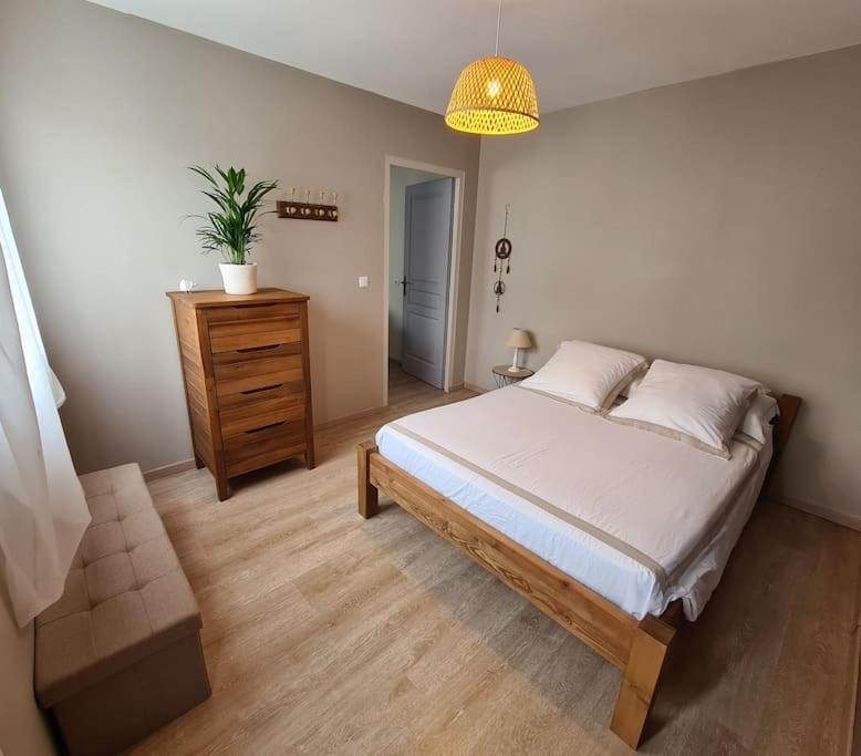 Appartement Dependance T3 à Aumes Extérieur photo
